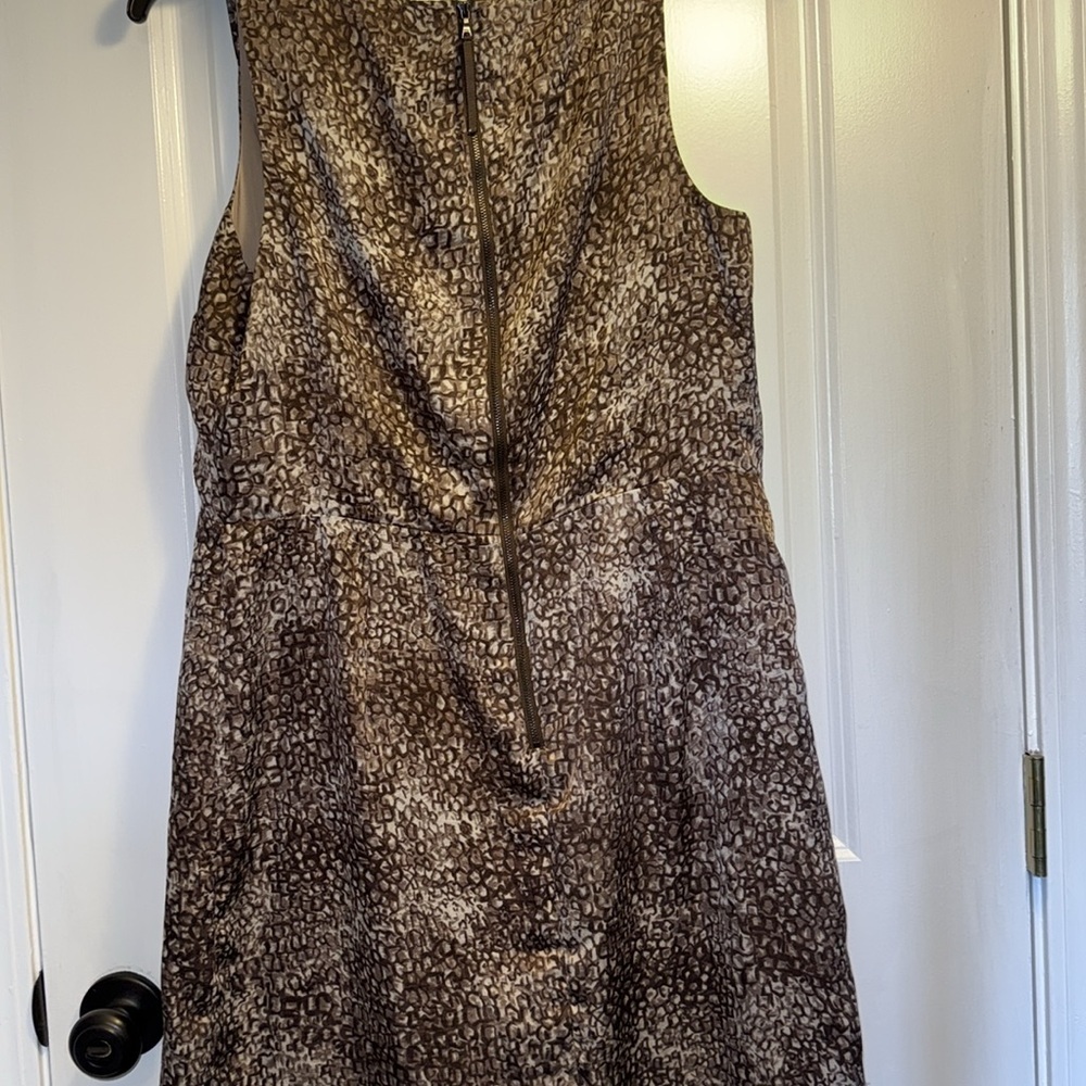 LOFT Brown Tan Sheath Dress Sleeveless Scoop Neck - Picture 6 of 7